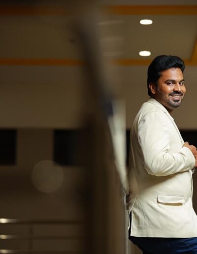 Gokulnath weds Priyanga candid photography in Namakkal