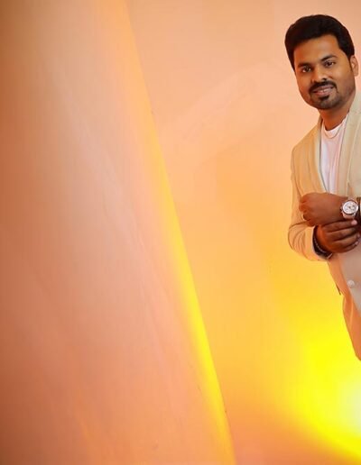 Gokulnath weds Priyanga candid photography in Namakkal